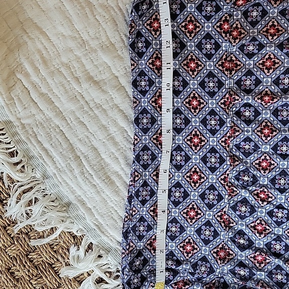 Max Studio Women's Blue and Red Romantic A-Line Long Maxi Skirt Size M - Picture 4 of 6